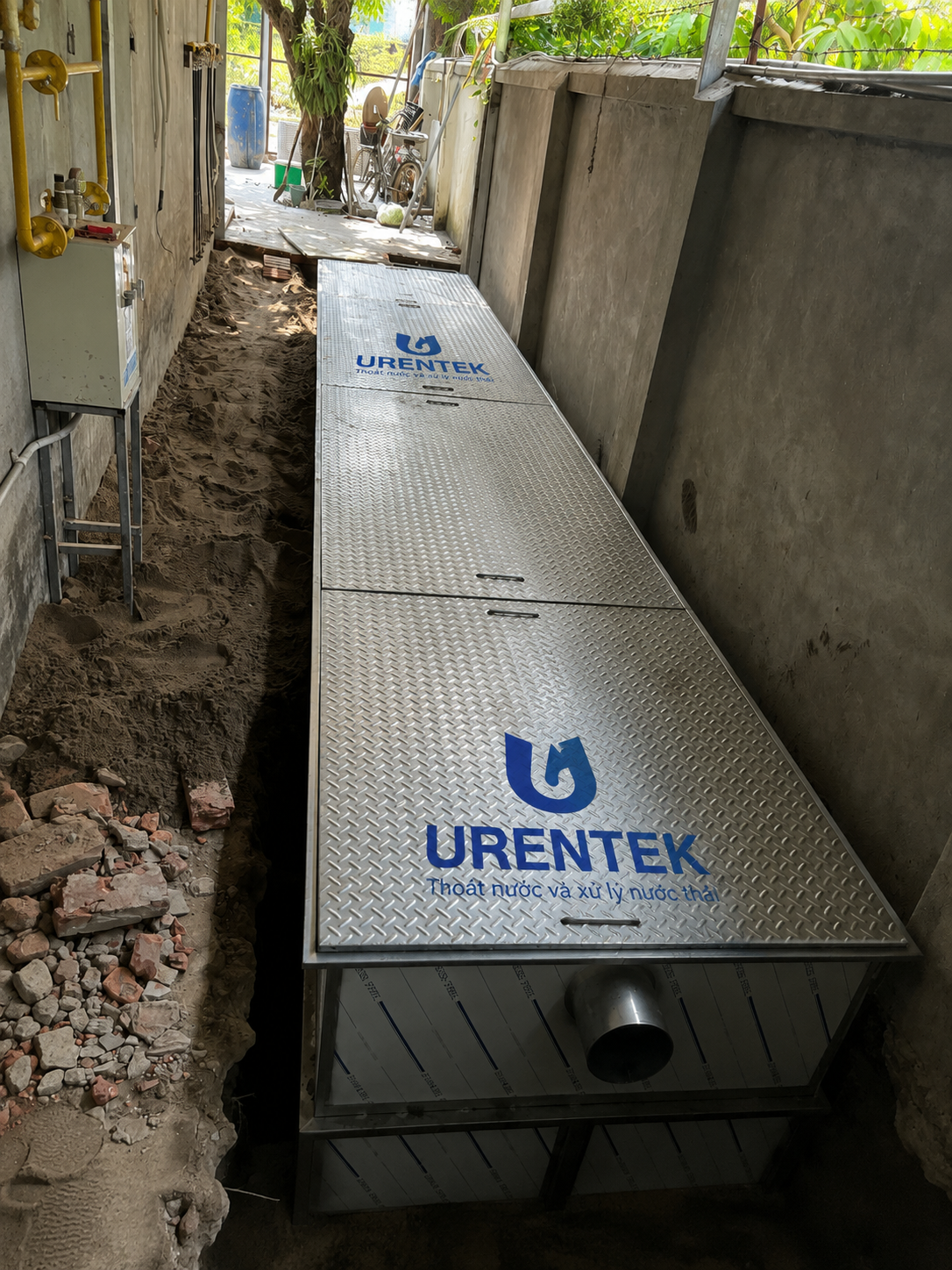 Bể tách mỡ 8000 lít
